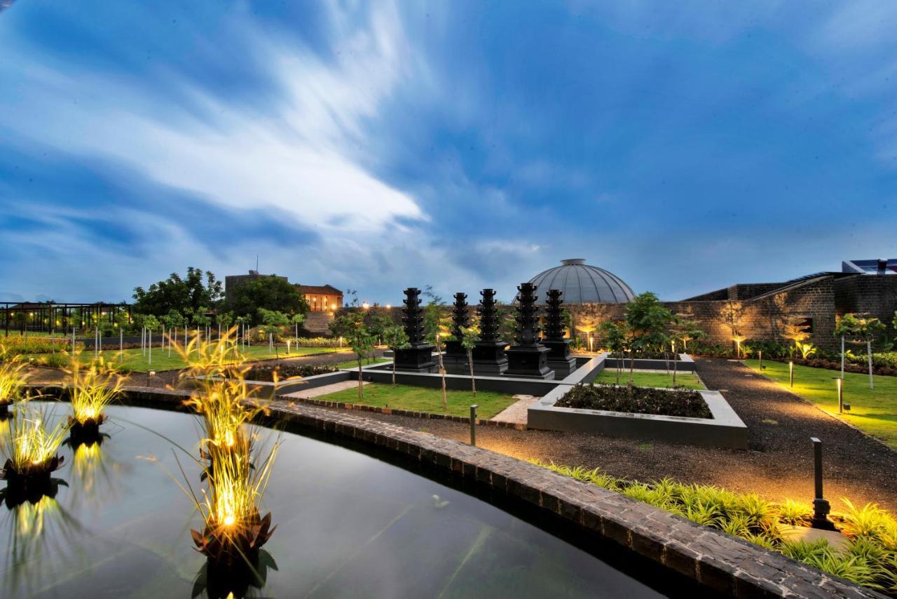 נאסיק Viveda Wellness Resort מראה חיצוני תמונה