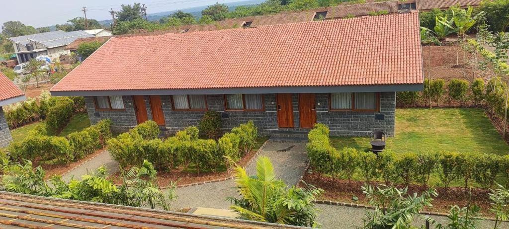 נאסיק Viveda Wellness Resort מראה חיצוני תמונה