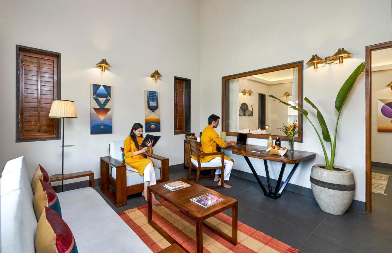 נאסיק Viveda Wellness Resort מראה חיצוני תמונה